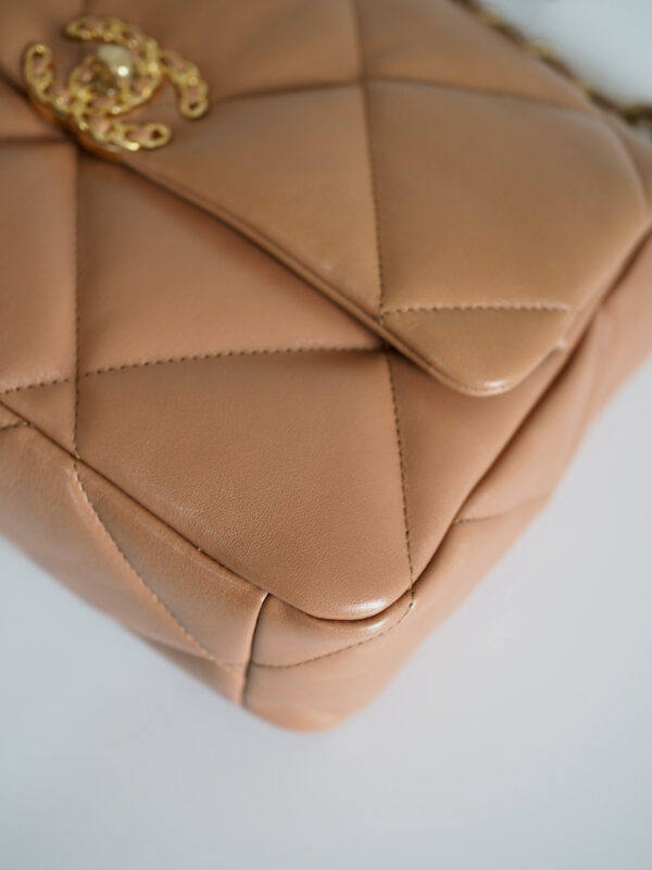 CHANEL 19 Replica Brown Flap Bag - Image 2