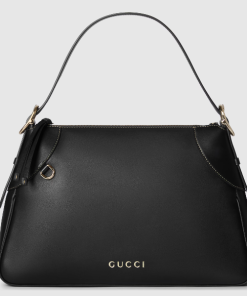 GG EMBLEM MEDIUM SHOULDER BAG